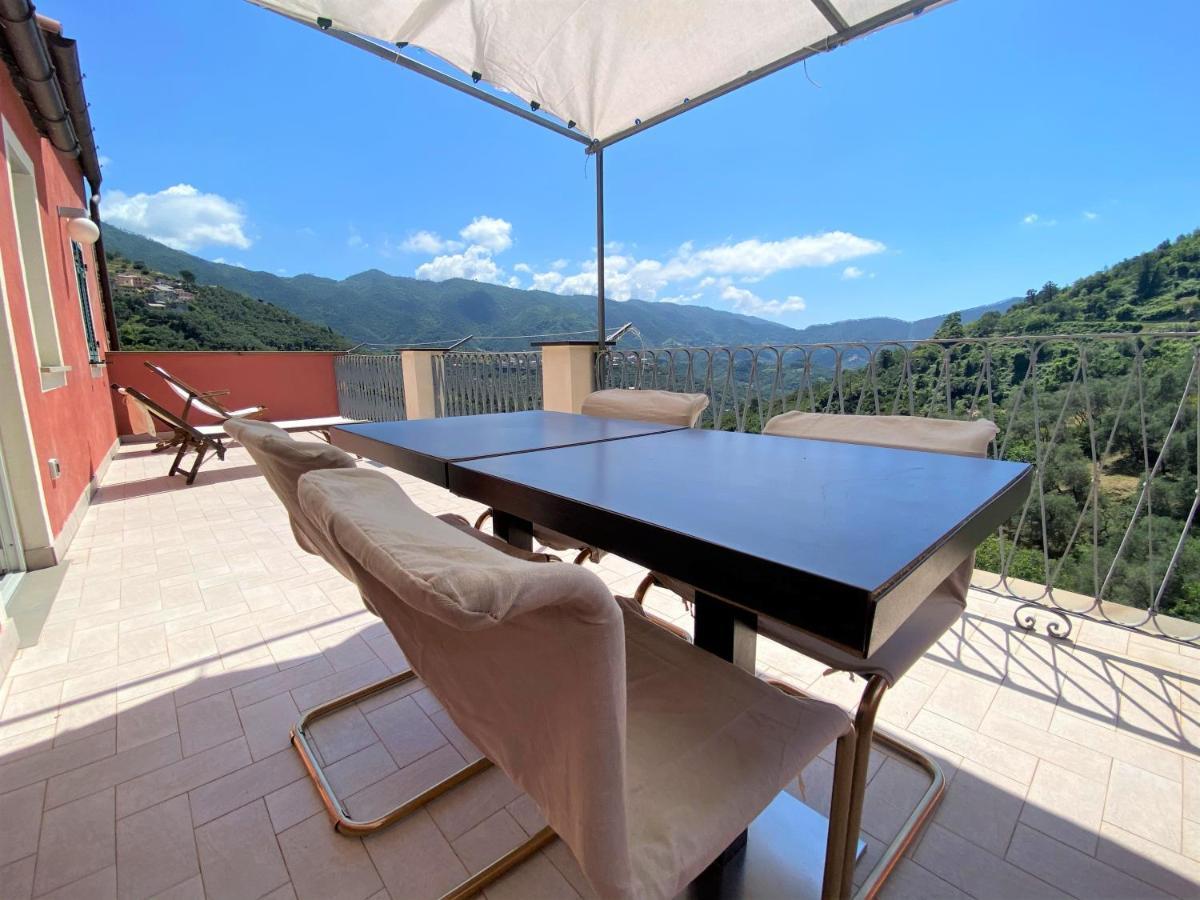 Le Case Della Lizza - Casa Rossa Levanto Bagian luar foto