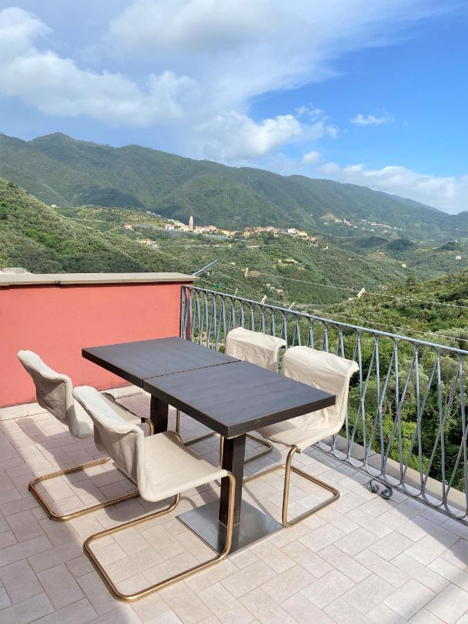 Le Case Della Lizza - Casa Rossa Levanto Bagian luar foto