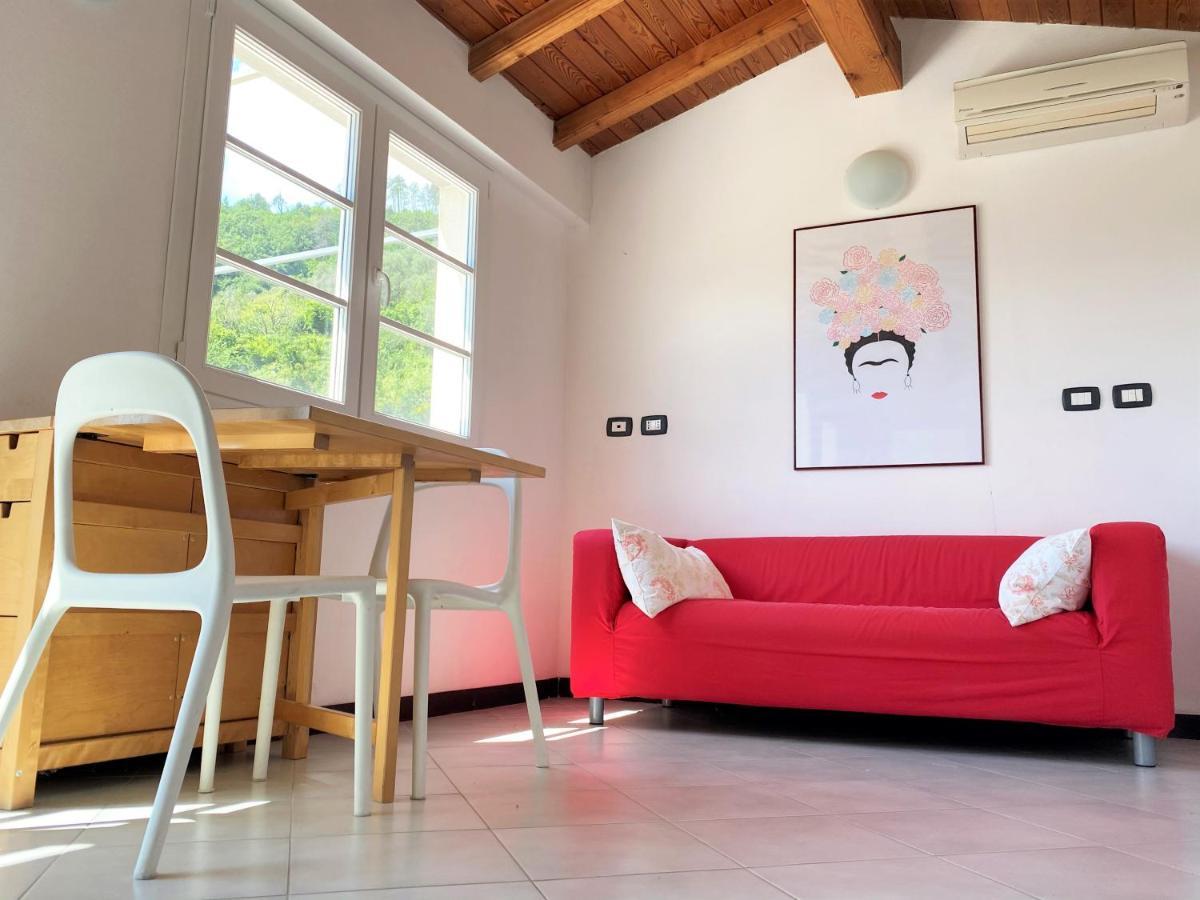 Le Case Della Lizza - Casa Rossa Levanto Bagian luar foto