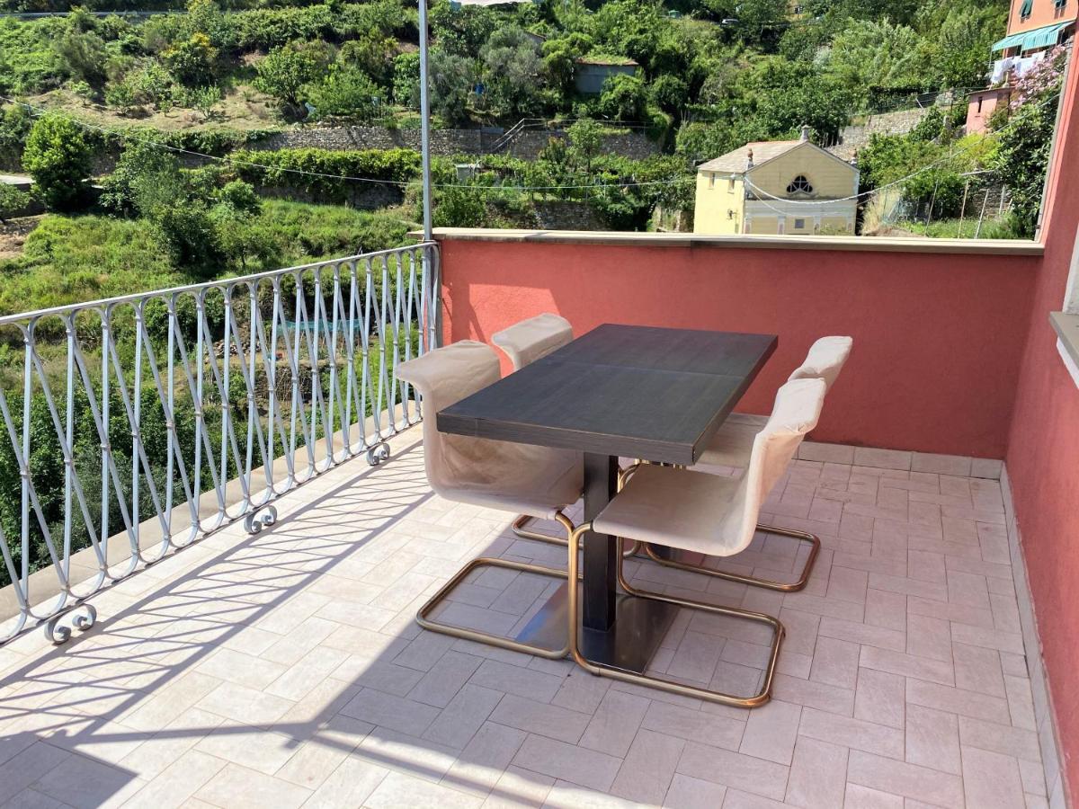Le Case Della Lizza - Casa Rossa Levanto Bagian luar foto
